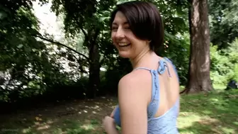 Jackies Feet lures her boyfriend's referee to the park for a sneaky blowjob so he makes better calls in her boyfriend's games