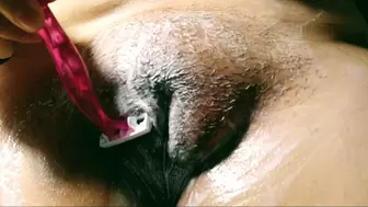 BBW Shaving Fetish