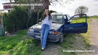 51 - Ella revving and cranking Nissan