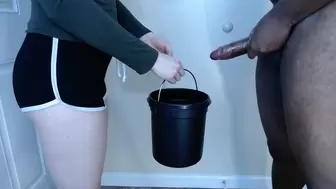 Cum Bucket