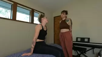 Massage Threesome
