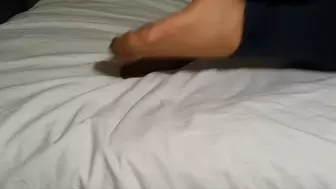 after Cruella play in the bed , the husband cum on her socks