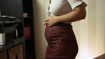 Leopard skirt and stuffed belly