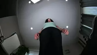 GIANT Latina Goddess will crush your little city! - MP4