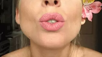 she licks so sexy! 2