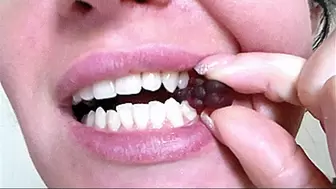 between sharp snow-white teeth clip order