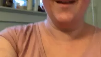 Stuck in the elevator and bbw farts and seduces me