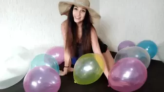 Lots of Darina balloons