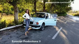 CustomVideo - 04B - Katya driving Skoda in flat shoes Pedal Cam