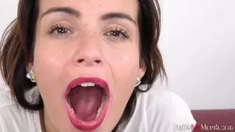 Inside My Mouth - Petra got a mouth exam (4K)
