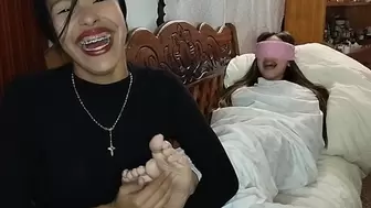 Idelmary is tickled on her feet and blindfolded