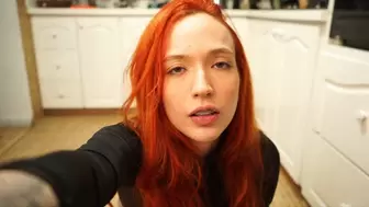 Sexy Redhead girl with a small and beautiful ass masturbates in the kitchen