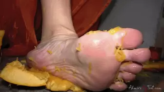 Halloween pumpkin crush & dirty feet (HD)