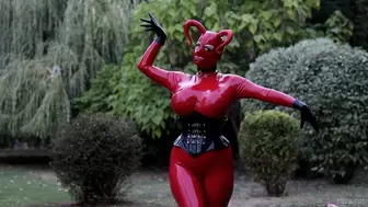 Halloween Special: Devil in your Dreams with Cristal Kinky