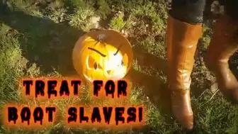 Halloween Treat for boot slaves!