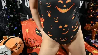 Halloween Ass Worship
