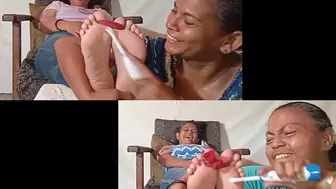 Full video tickling feet Yadira and Mirella 20 minutes
