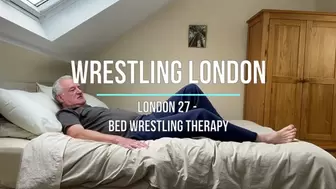 London 27 - Bed Wrestling Therapy with Scissorhold, Facesitting, Spanking