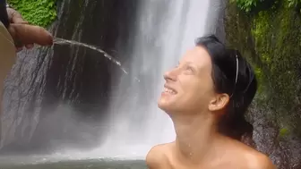 Waterfalls Pissing and Goden shower
