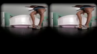 **VR 360** Teased By The Sexy Giantess Feet Of Jenni Foxx & Stefania Mafra