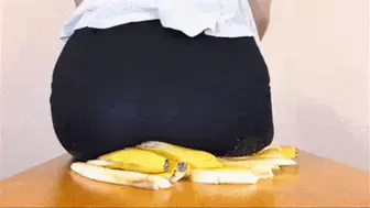 Lucy Banana Buttcrush