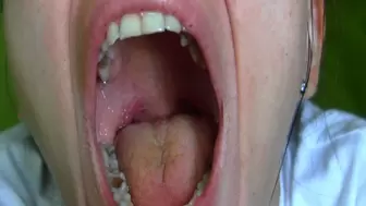 mouth close up