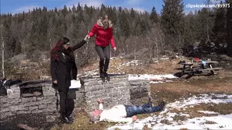 GABRIELLA & SCARLET - A trip to the mountains - INHUMAN jumping with combat boots (BRUTAL CLIP!)