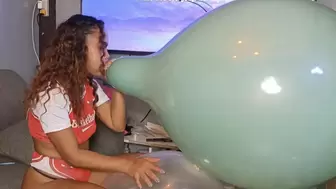 Sexy Sporty Juju Blows To Pop Your BIG Green Balloon