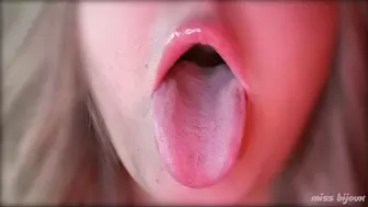 Lip Gloss Extortion (HD)