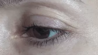 My brown eye close up