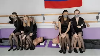 4 girls sitting on torso (extract from 41st contest)