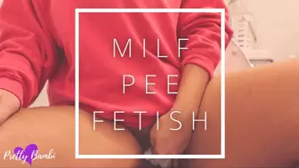 MILF Pee Clips Pt 1