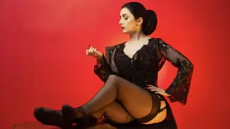 You cum on mistress stockings (4K)