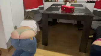Butt crack cleaning with best friend