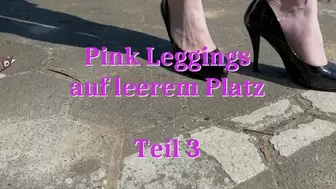 Pink leggings on empty space, part 3 - Pink Leggings auf leerem Platz, Teil 3