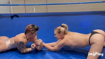 Part 1 KO Vs Jolene Hexx in a topless arm wrestling match