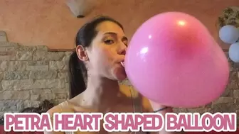 Petra heart shaped balloon - Full HD