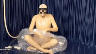 Bizarre inflatable latex balloons vacuum game