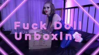 Fuckdoll Scarlett Unboxing - Latex Futa Femdom Strapon Fuck Doll Open and Review by Goddess Kyaa - 4K mp4