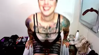 Sexy tattooed PAWG strips, sucks and fucks! Big pussy lips, a little bush and a big fat ass!