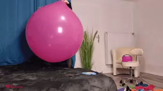 Mila - Giant cattex balloons - pink-black (part 05 of 08)