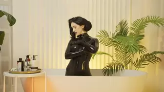 Goddess takes a bath in a latex catsuit (1080p)