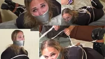 MP4 Full Screen Format Anna in leather boots is gagged with her panties MP4