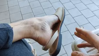 Dangling and shoeplay with Menorcan shoes - foot massage and tickling while smoking (avi)