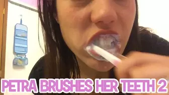 Petra brushes her teeth 2 - Full HD
